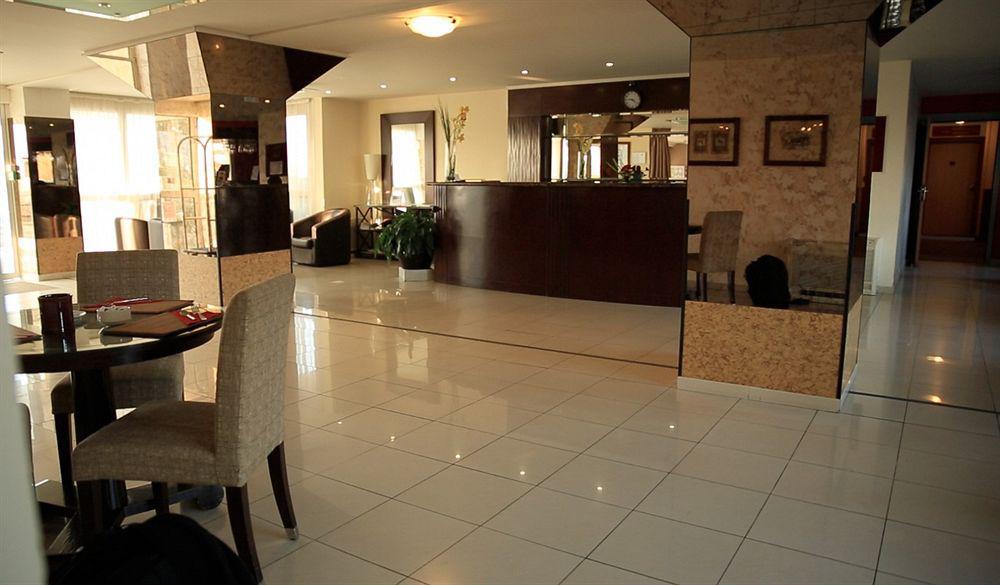 Adonis Excellior Grand Geneve Aparthotel Veigy-Foncenex Екстериор снимка