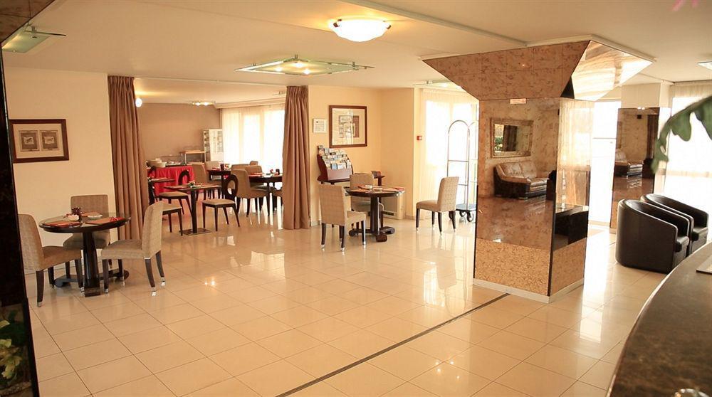 Adonis Excellior Grand Geneve Aparthotel Veigy-Foncenex Екстериор снимка